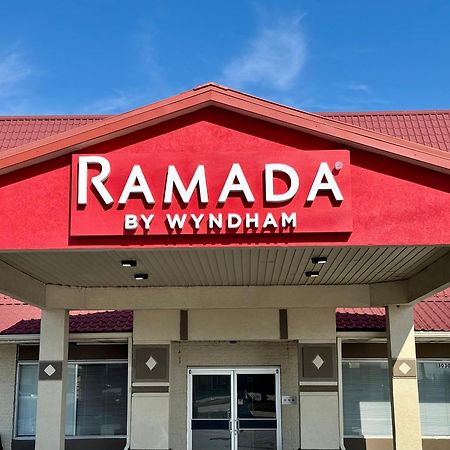 ホテル Ramada By Wyndham ランバートン エクステリア 写真